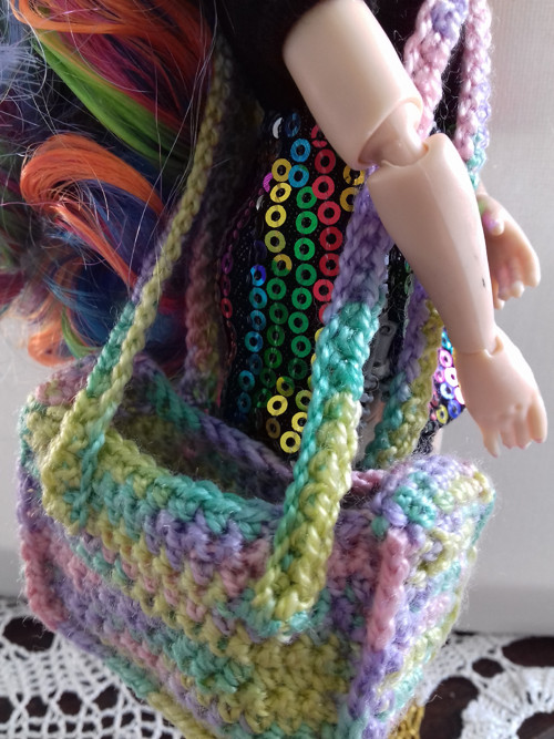 Šatičky pro Princess; Rainbow High - taštička — foto 3