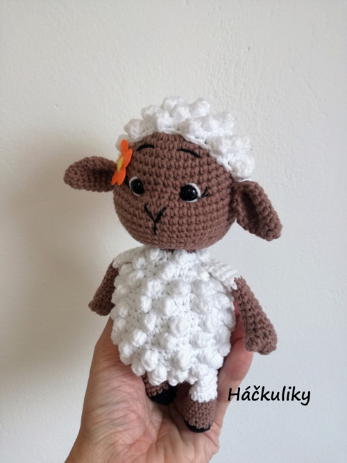 Háčkovaná ovečka Dolly — foto 3