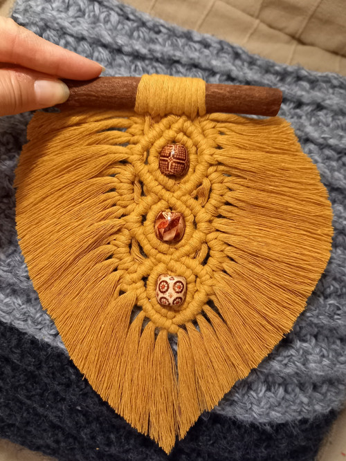 Macramé list na skořici / dekorace / hořčicová — foto 3