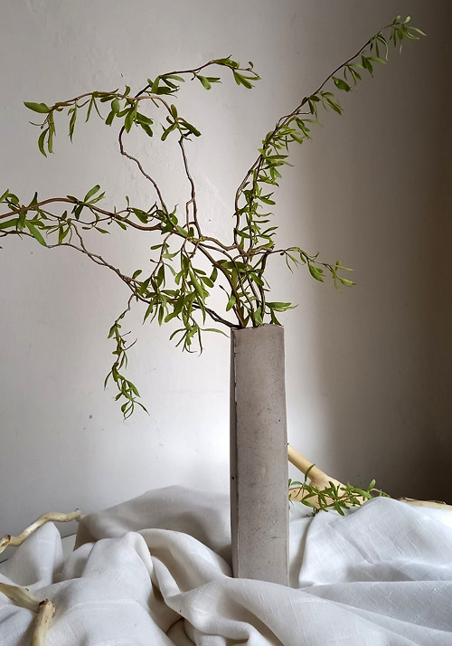 Váza úzká hranatá 27 cm — foto 5