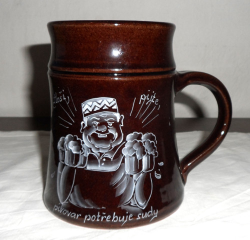 Keramický pivní korbel, PŮLLITR, nápis