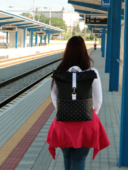 Rolltop batoh bodka — foto 3