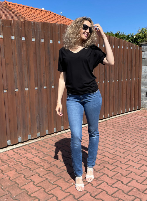 Netopýří tunika s krátkým rukávem černá — foto 2