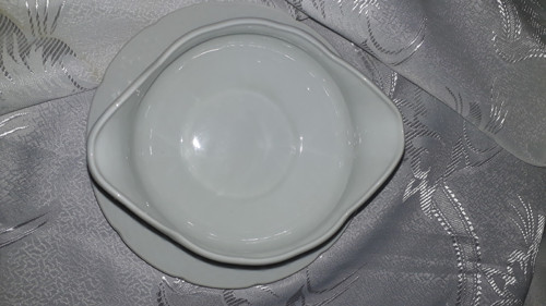 Starý porcelánový omáčník — foto 6