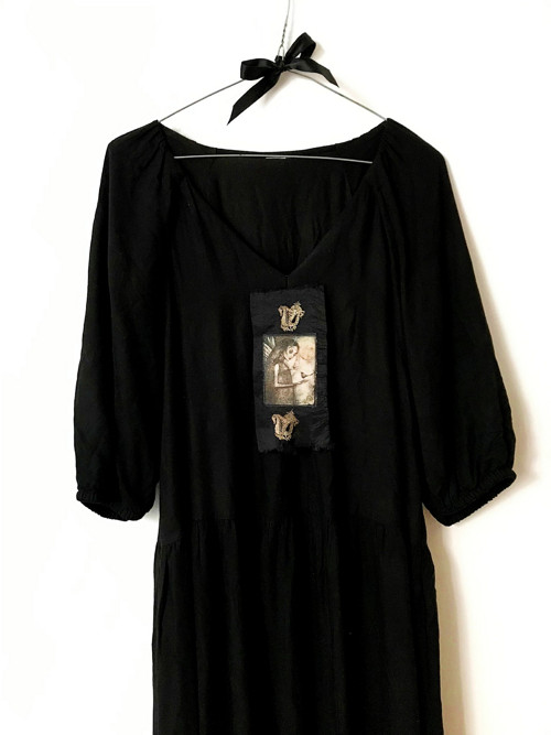 BLACK — foto 3