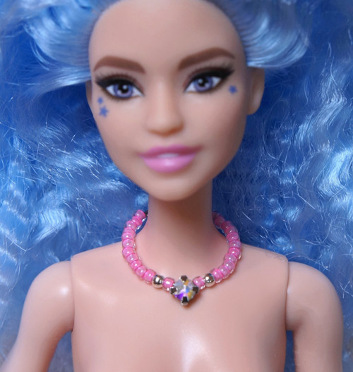 Šperk pro Barbie s kamínkem — foto 2