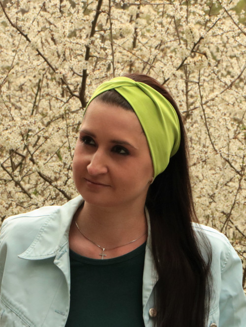 Prekrížená úpletová čelenka zelená — foto 2