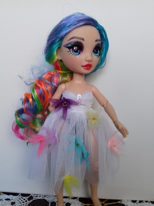Šatičky pro Rainbow High č.9 — foto 2