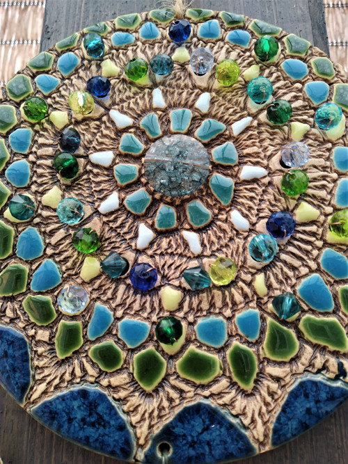 Mandala - krajková s krystalky — foto 2