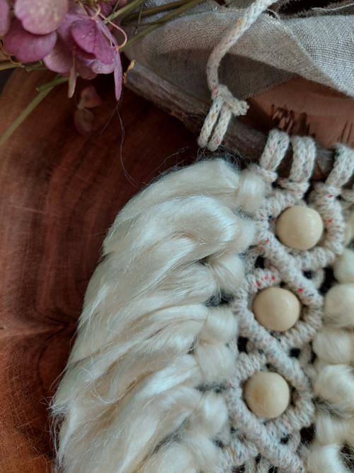 HEDVÁBNÉ macramé peříčko — foto 4