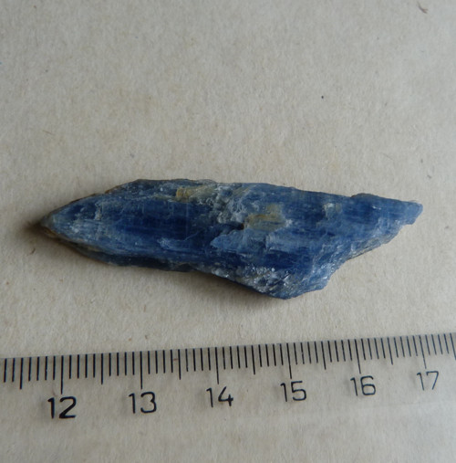 Kyanit - disten - 5,5 cm — foto 3