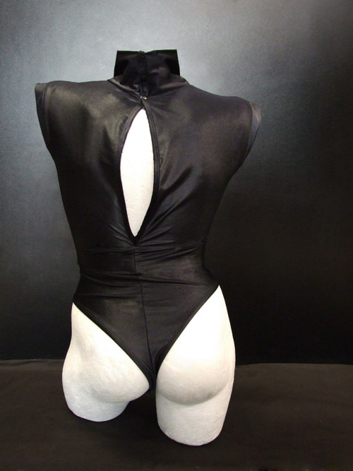 Body Dinah — foto 2