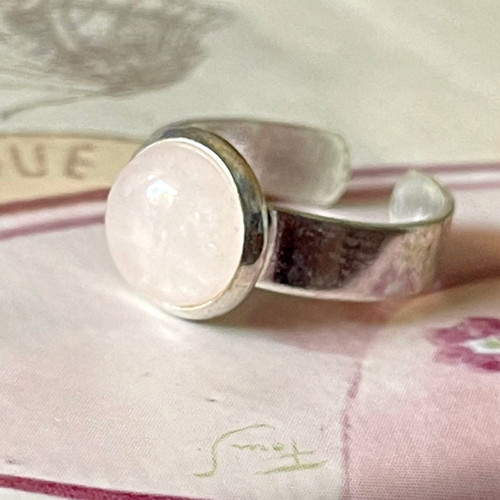 SLEVA 50% Elegantní prsten s rúženínem — foto 4