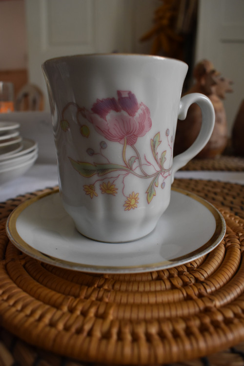 Hrneček porcelánový — foto 5