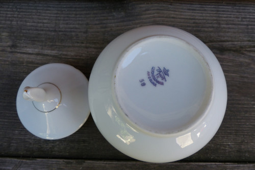 Modrozlatě...porcelánová cukřenka Thun — foto 5
