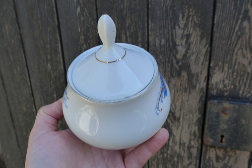 Modrozlatě...porcelánová cukřenka Thun — foto 3