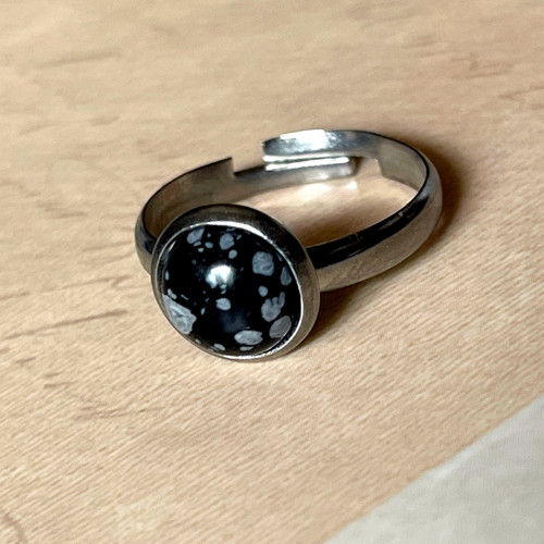Elegantný prsten vločk. obsidian chir. ocel — foto 2