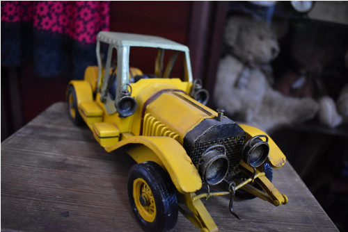 Plechové auto — foto 3