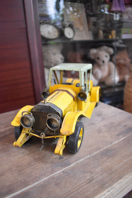 Plechové auto — foto 4
