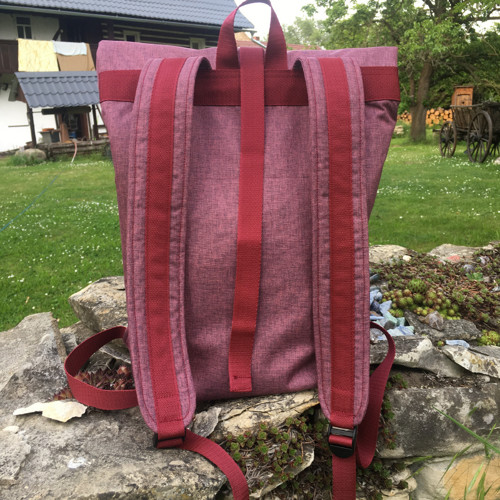 Světle růžový - batoh rolovací — foto 3