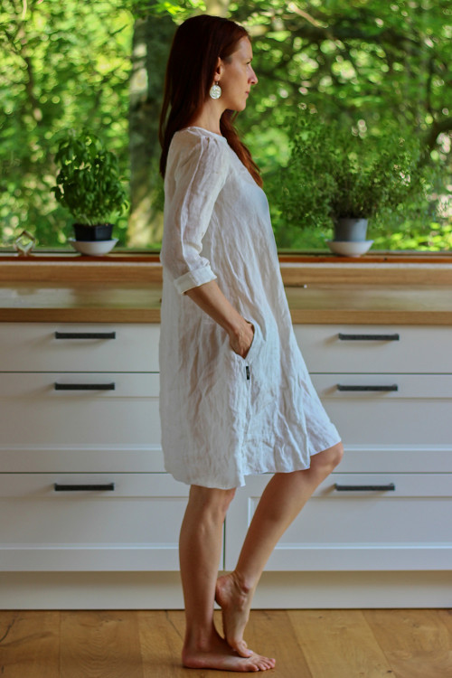 Lněné bílé šaty — foto 3