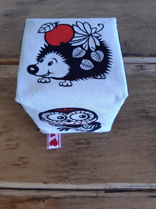 Kontrastní kostka — foto 3