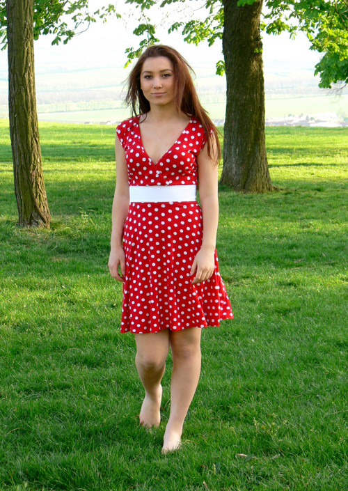 Šaty — foto 2
