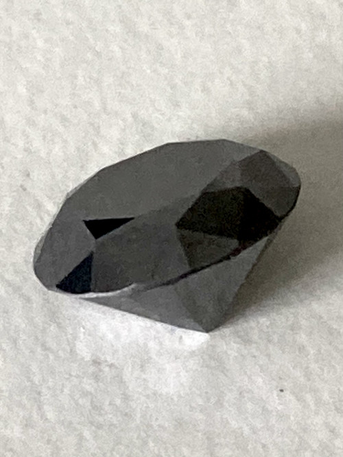 MOISSANT - šperkový lab. Korund - 1,90 Ct — foto 2