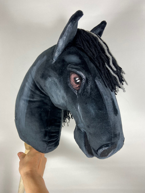 Balt vraník - Hobby horse — foto 2