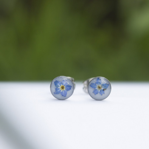 Pomněnkové mini náušnice 6 mm — foto 5