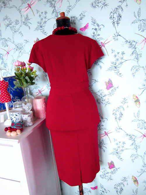 Little red dress — foto 5