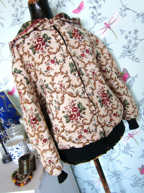 Bunda vintage gobelín — foto 3