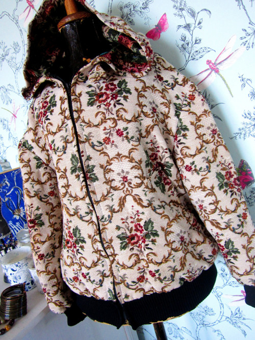 Bunda vintage gobelín — foto 2