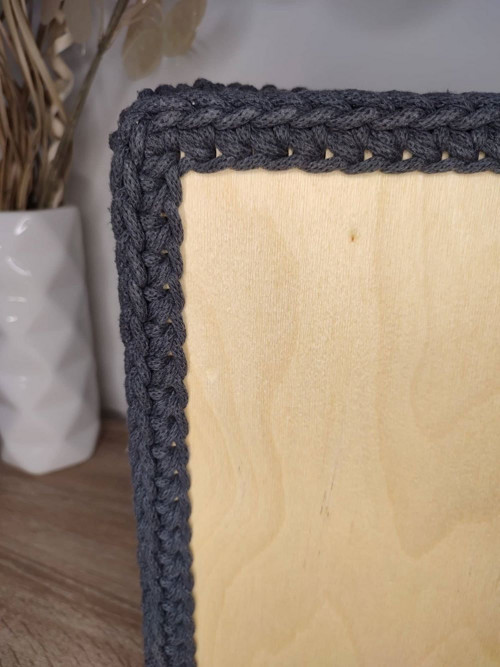 Háčkovaný košík s dřevěným dnem *30x20 cm* — foto 3