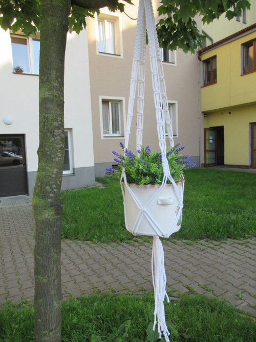 Závěsný květináč — foto 4