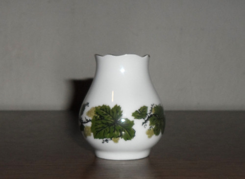 Porcelánová VÁZIČKA, vinné listy, zn. Triptis — foto 3
