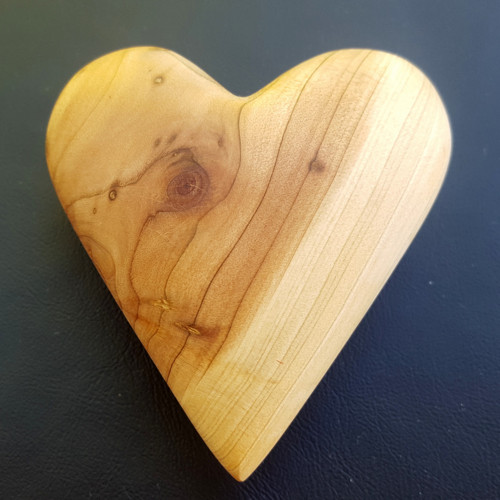 Srdce na dlani - voňavý jalovec — foto 4