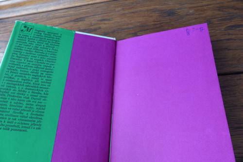 Chytněte mi guerézu, Gerald Durrell — foto 3