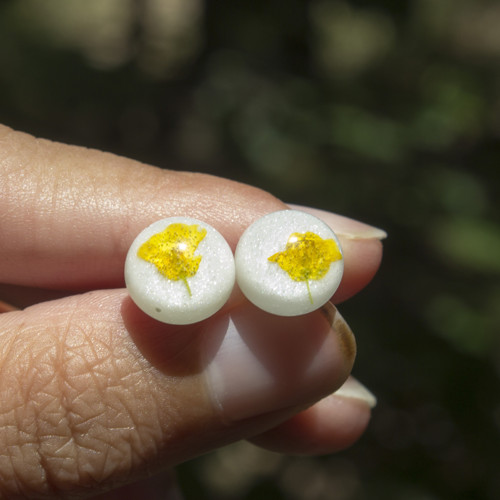 Náušnice tařice skalní 10 mm — foto 6