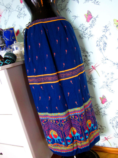 Boho vintage sukně s pávy — foto 2