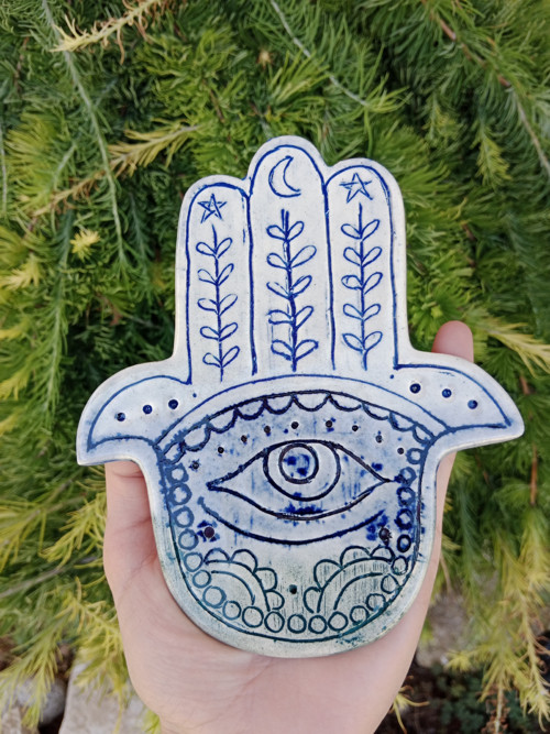 Keramická Hamsa na vonné tyčinky — foto 2