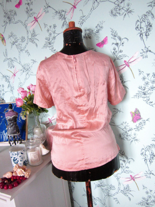 Top powder pink v hedvábí — foto 4