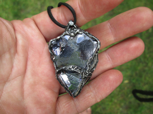 Talisman ,, Tenet " — foto 2