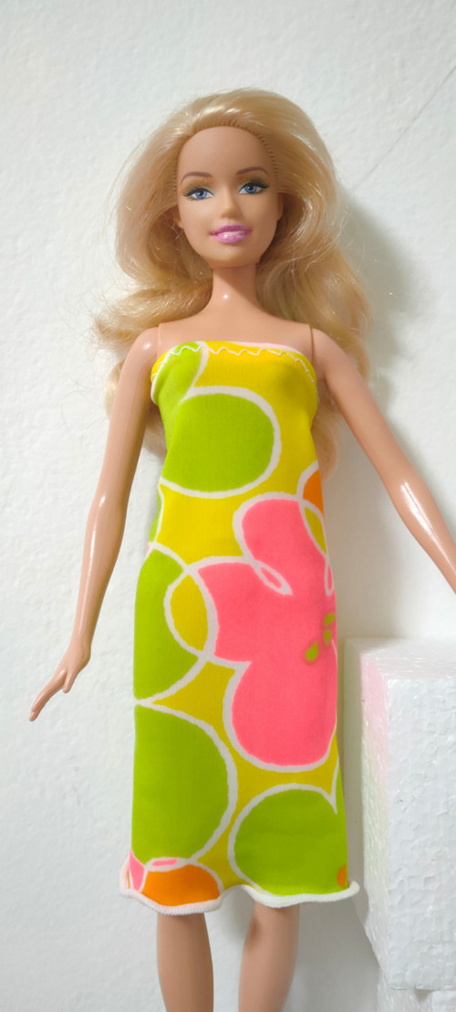 Letní šatičky pro Barbie — foto 2
