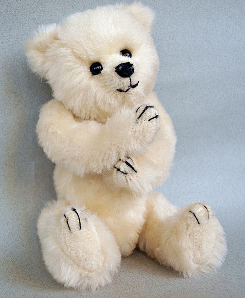Sběratelský medvídek Káťa - 24 cm — foto 2