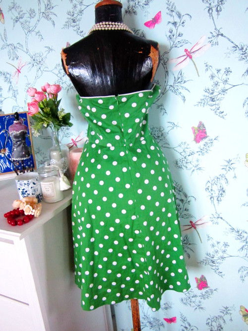 Šaty retro dots pin-up — foto 4