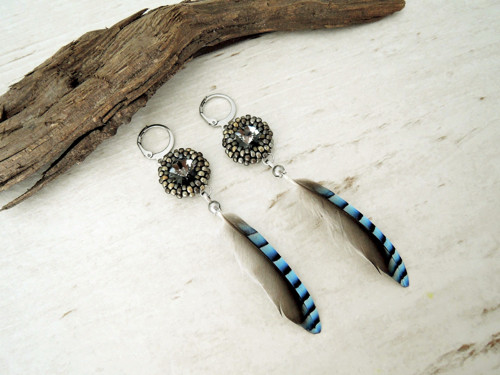Náušnice "Jay" Anthracite Swarovski Sojčí peří — foto 4