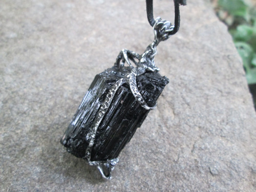 Talisman ,, Černý ochránce " — foto 2