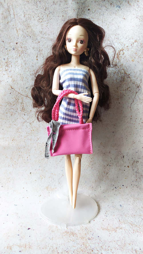 Ružová kabelka pro Barbie — foto 6