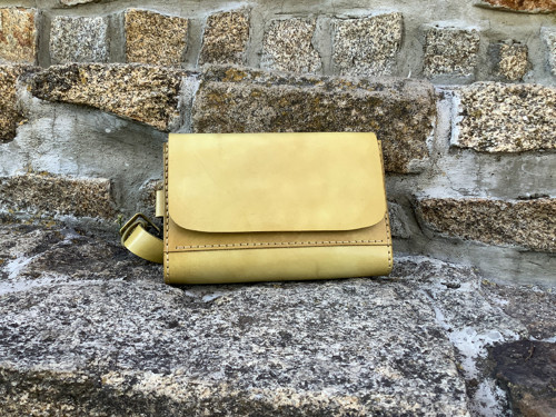 LINDY elegantní kožená ledvinka — foto 4